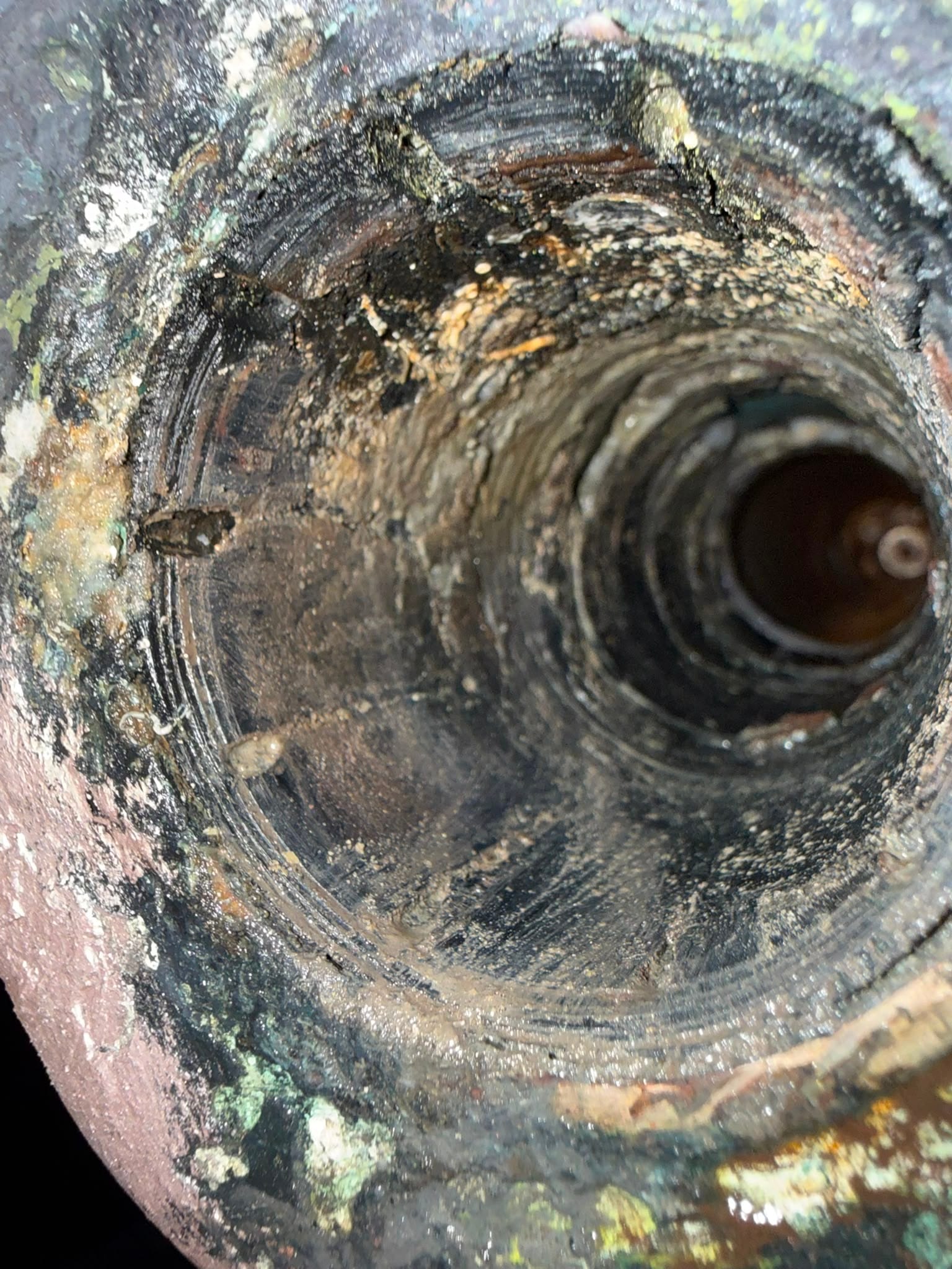 Starboard stern tube as found, growth and corrosion built up around the bearing