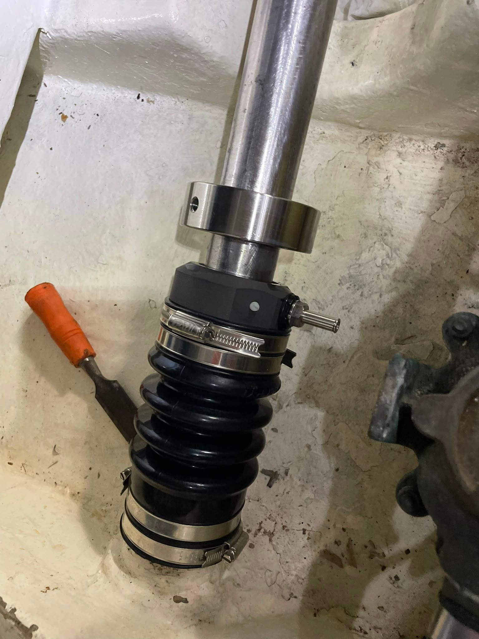 New PSS seal and bellows on the stern tube, compression left until the shaft was coupled