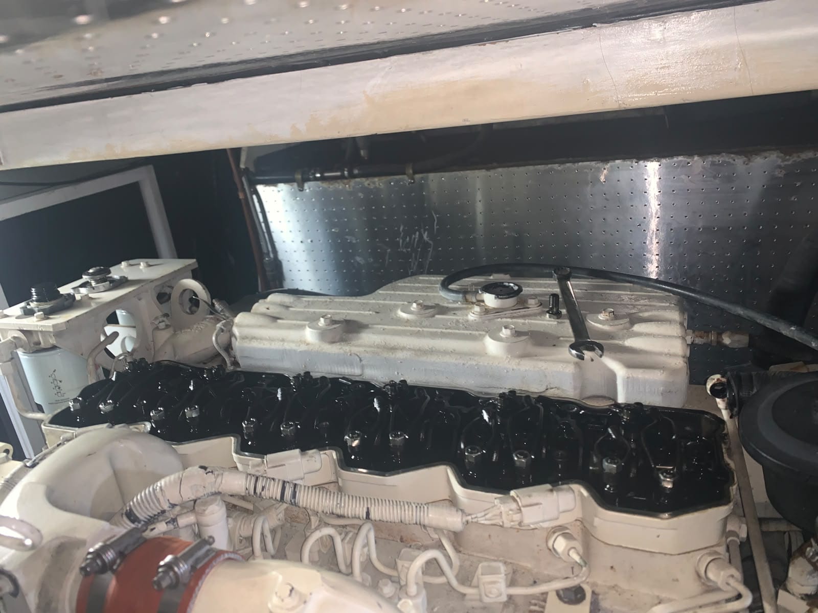 Rocker cover off for the valve lash check at top dead centre