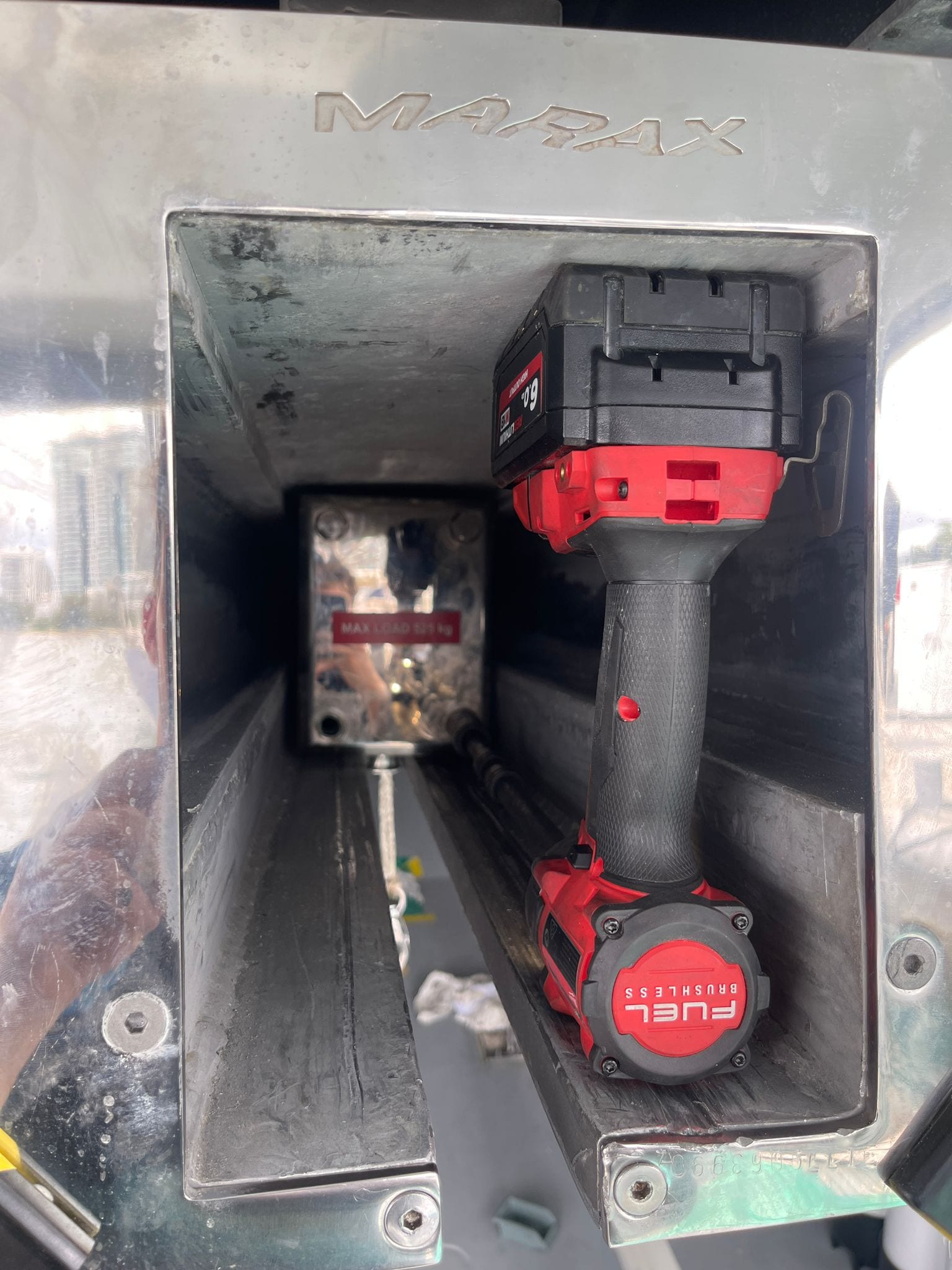 MARAX telescopic boom opened up for inspection