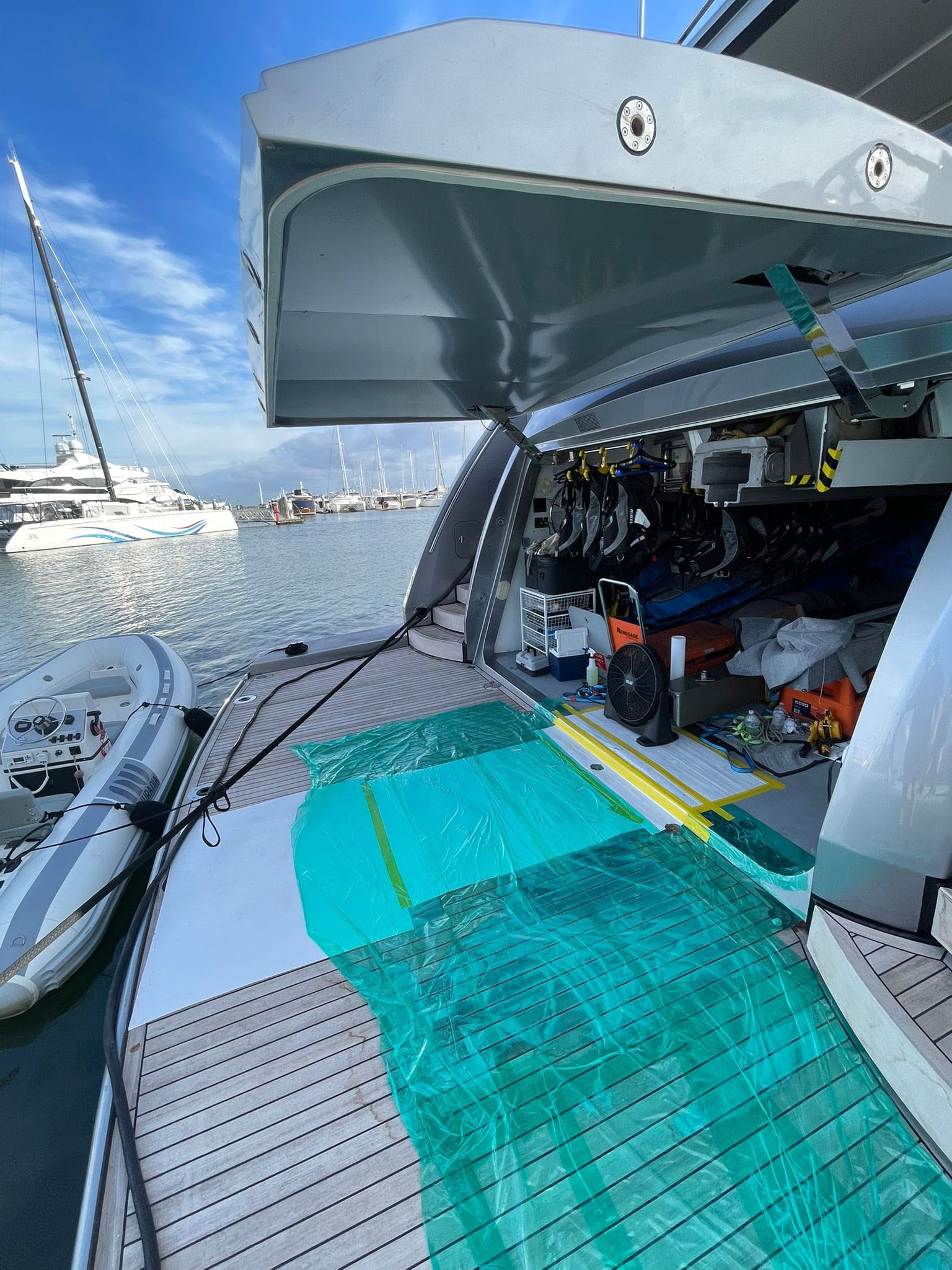 Telescopic Tender Crane Overhaul & Dyneema Renewal — Motor Yacht